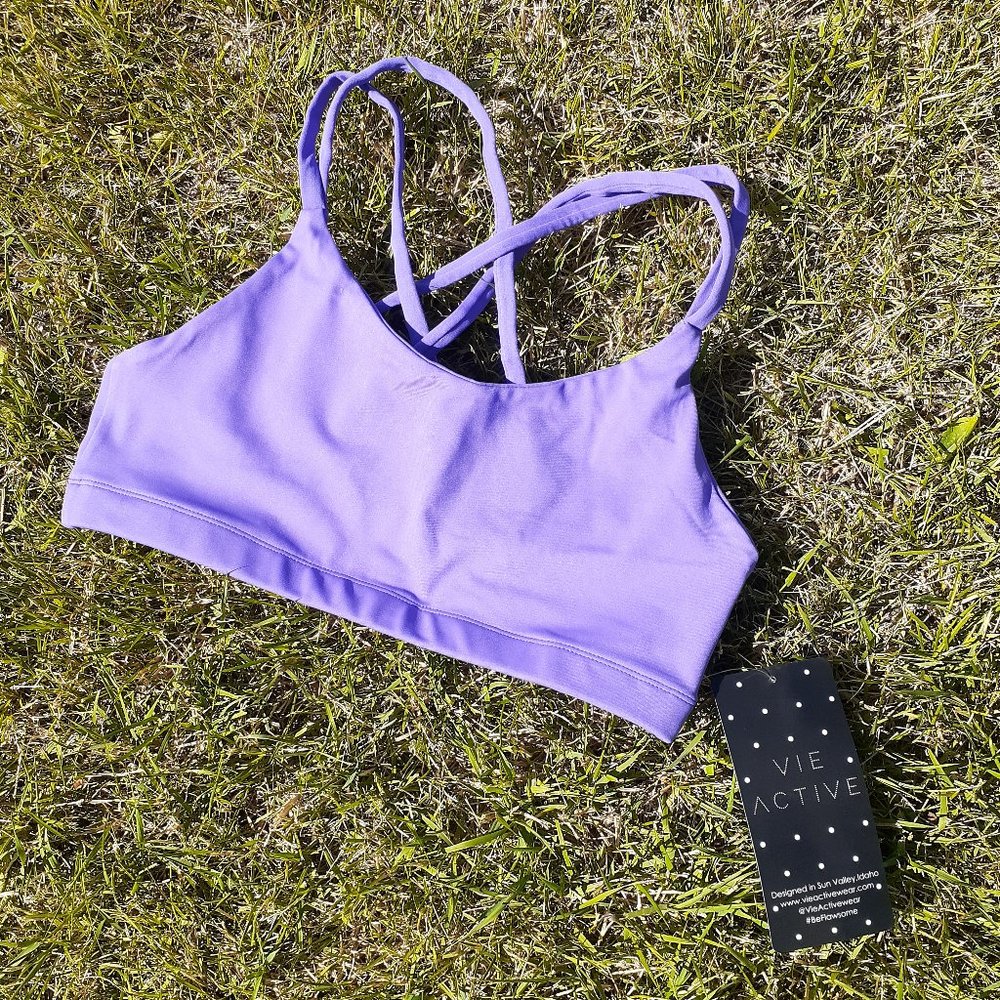 2 for $25 NWT Vie Active Sports Bra Size Large